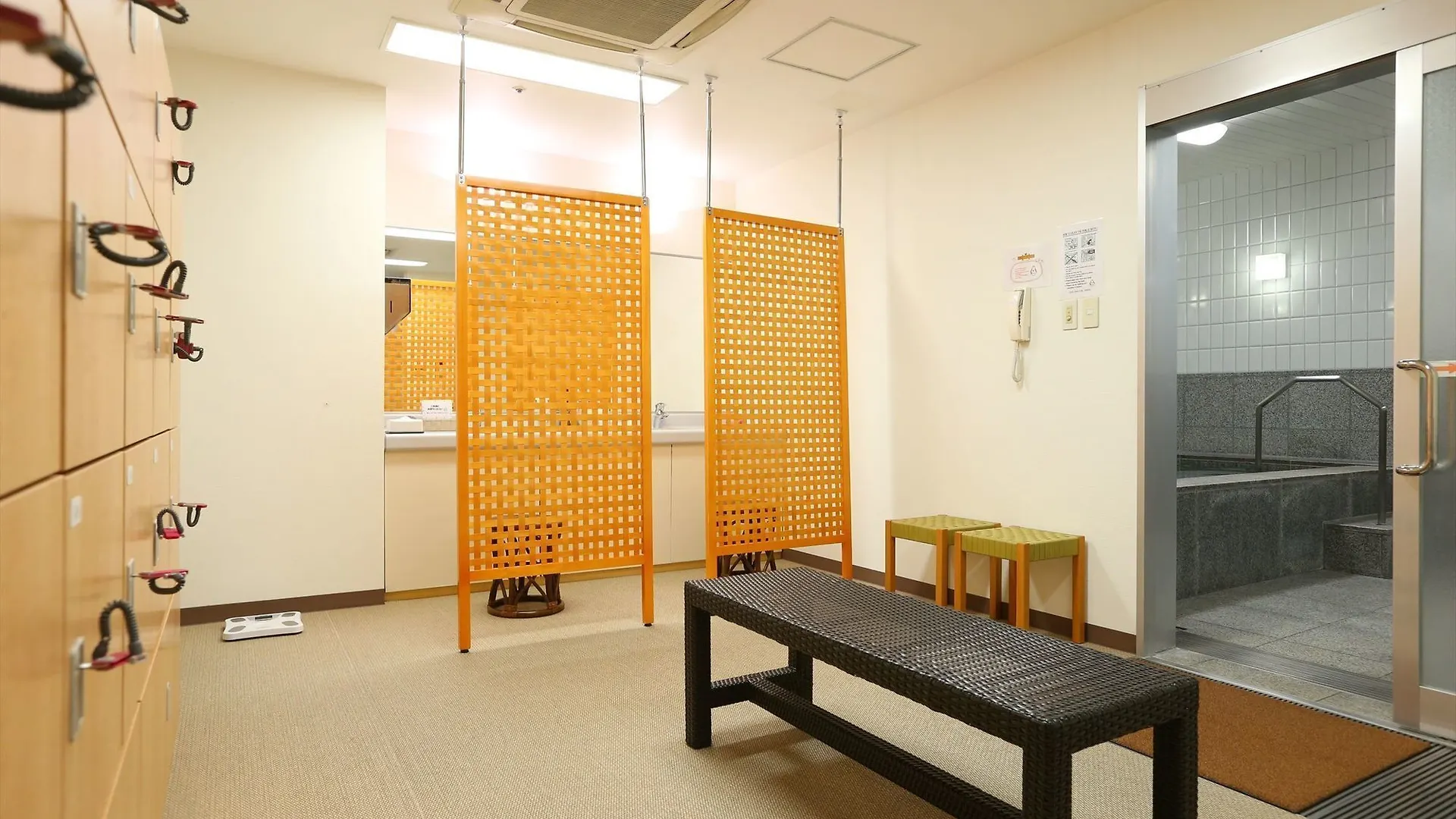 Hotel Hokke Club Sapporo 3*,